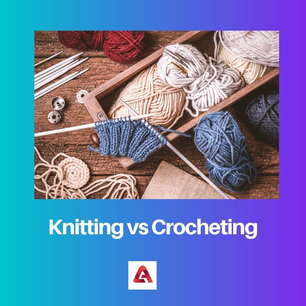 Knitting vs Crocheting