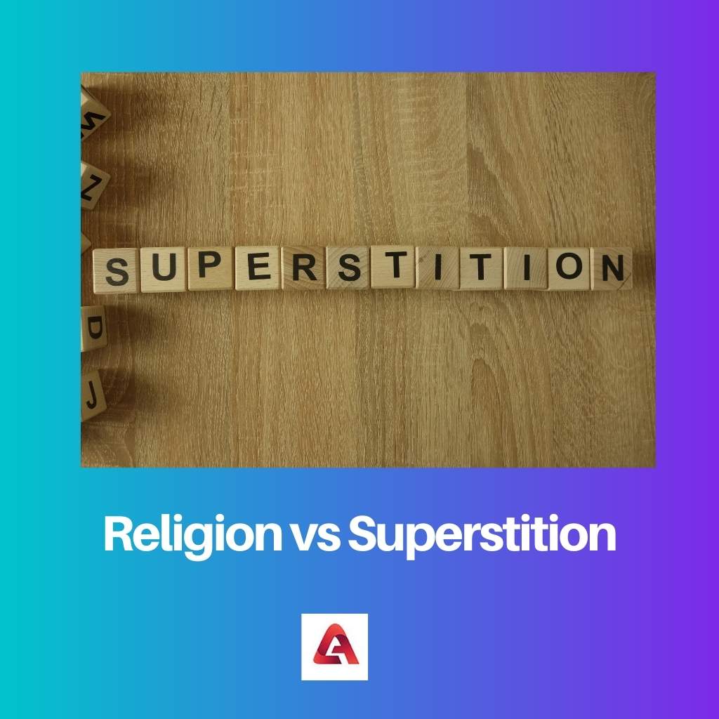 Religión vs Superstición