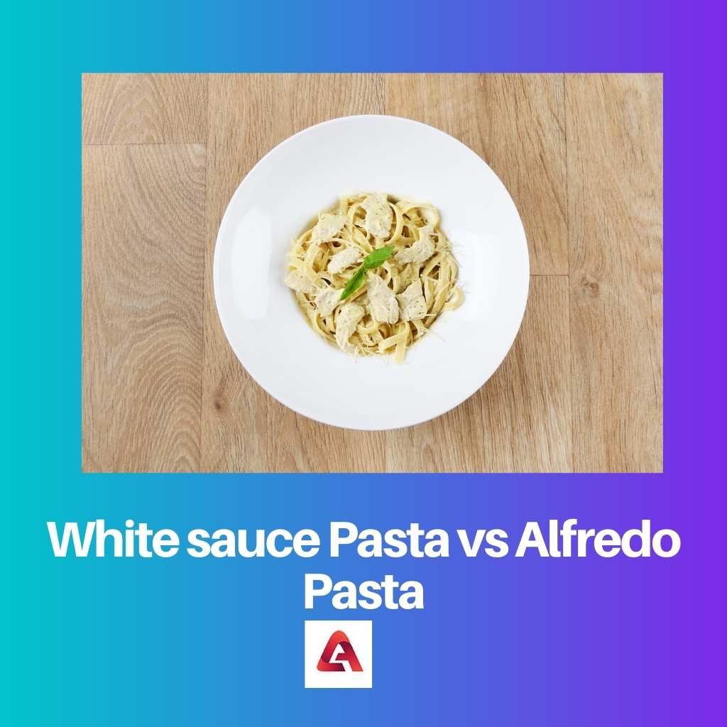 Pasta mit weißer Soße gegen Alfredo Pasta