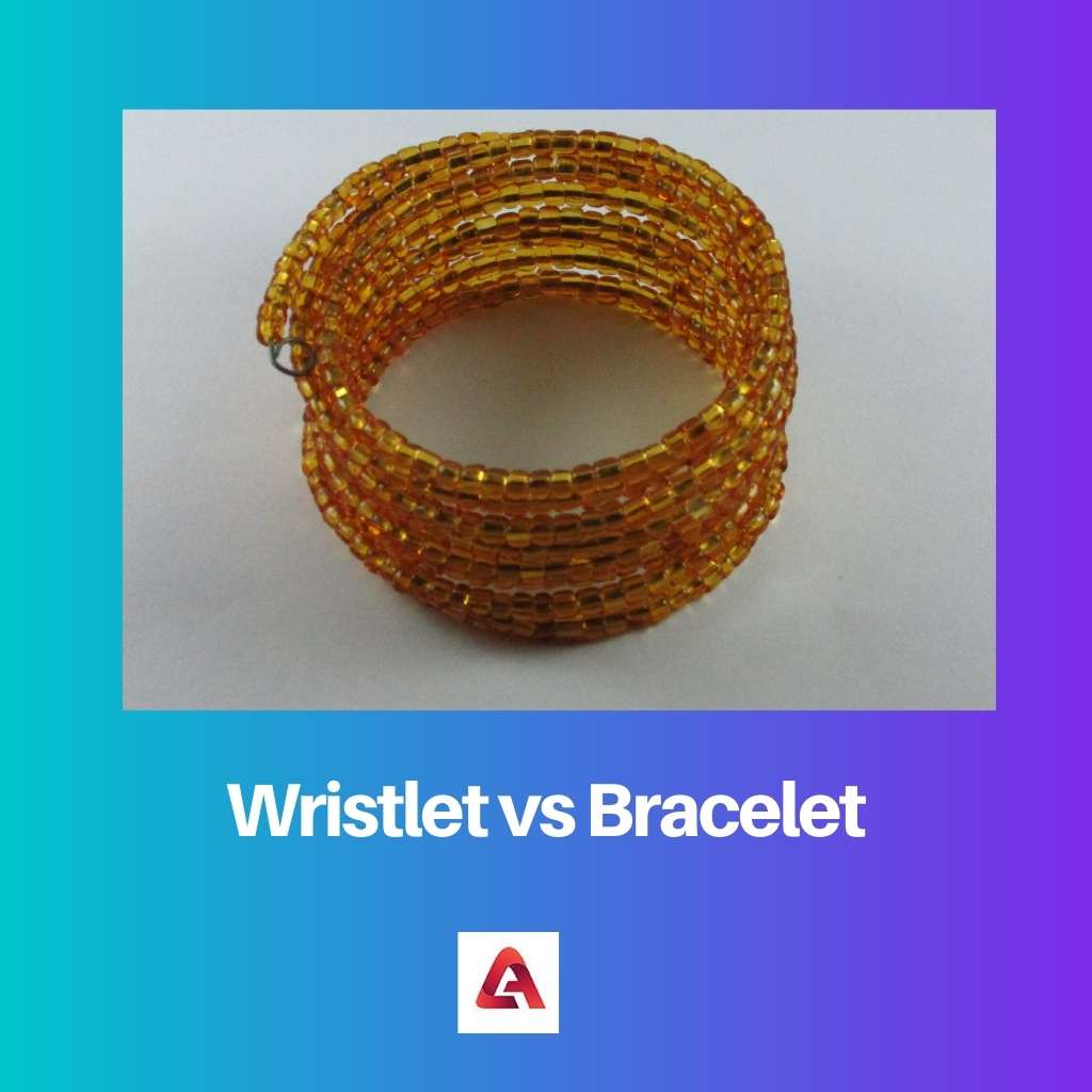 Wristlet vs Bracelet