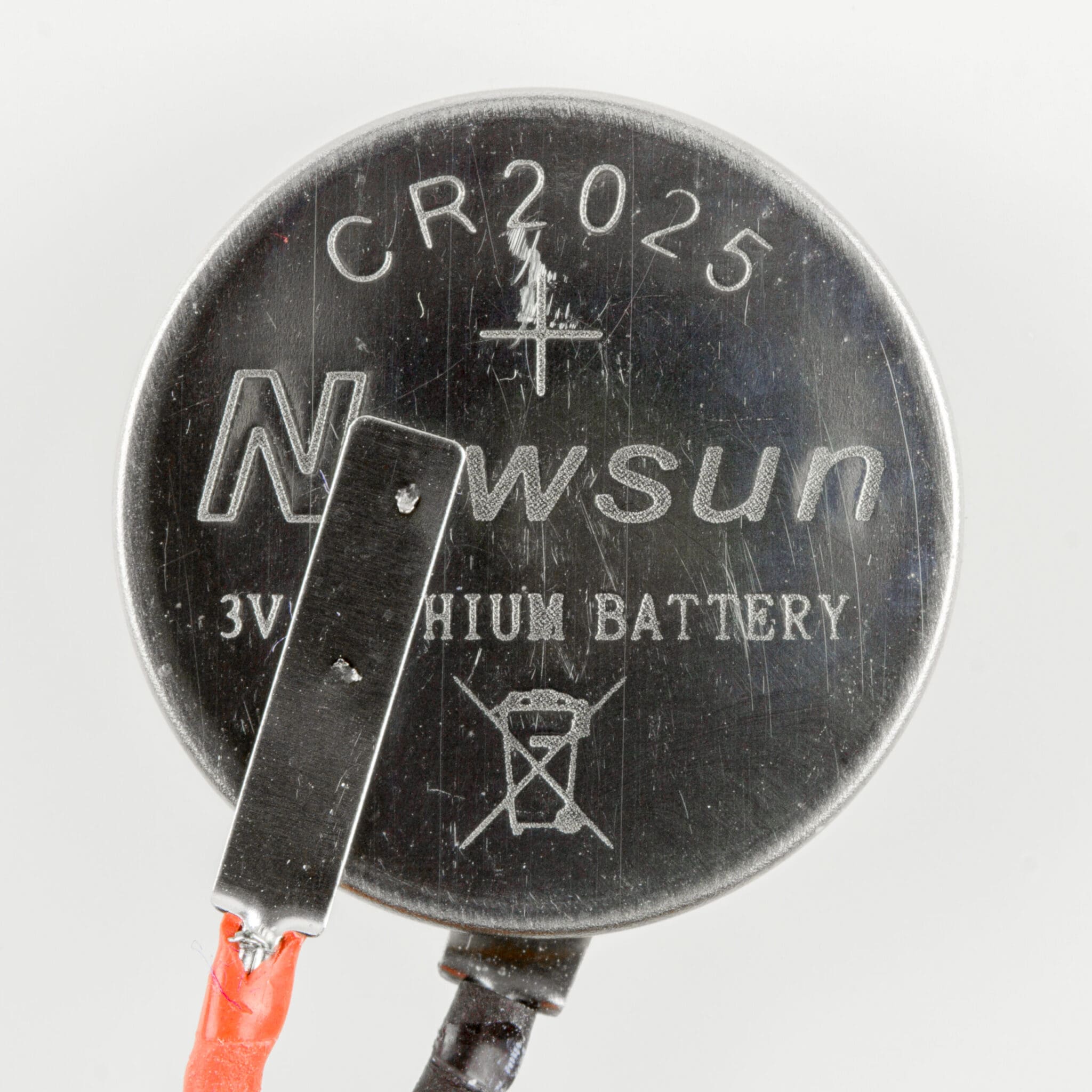 cr2025 battery scaled