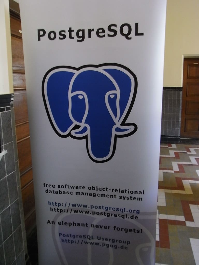 PostgreSQLの