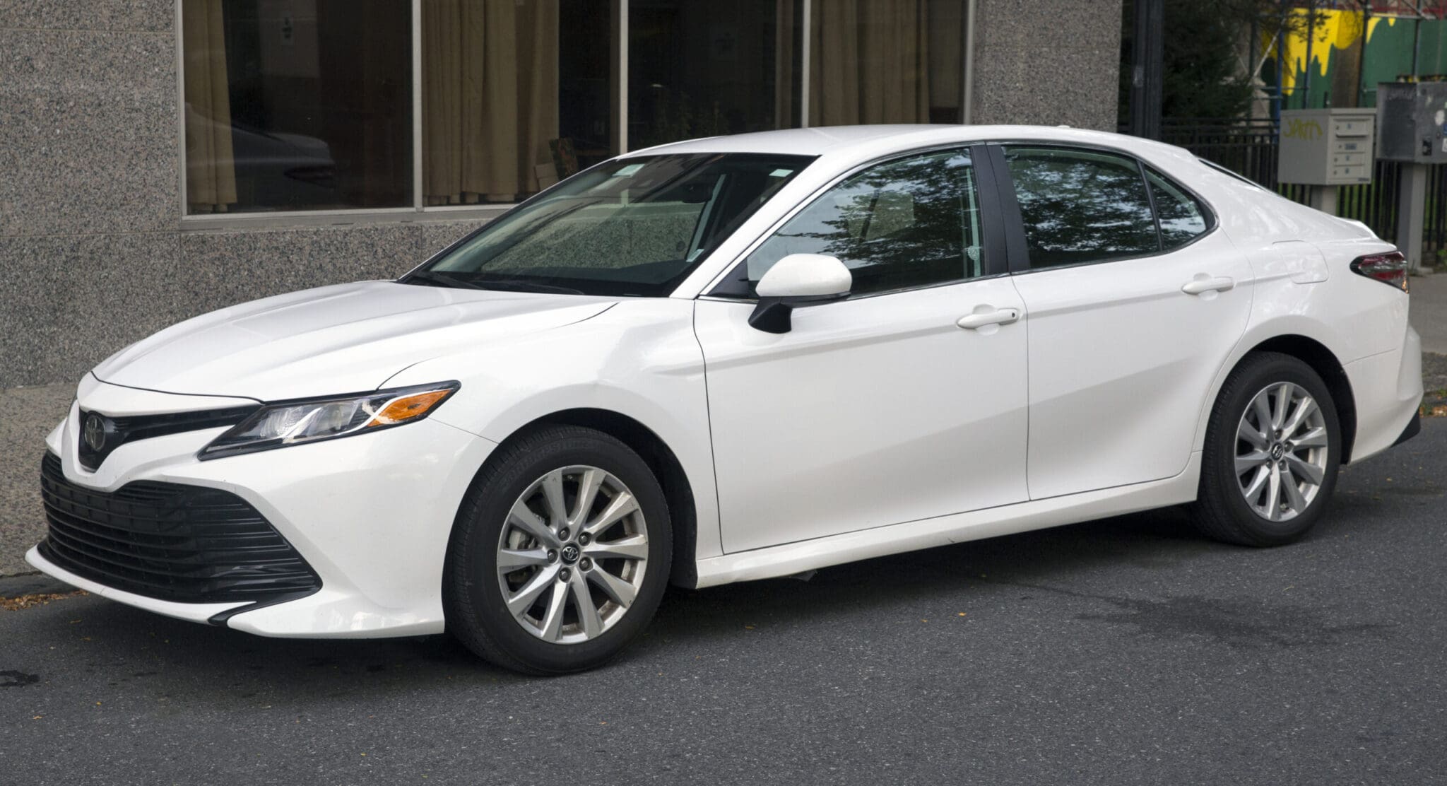 toyota camry le 1 scaled