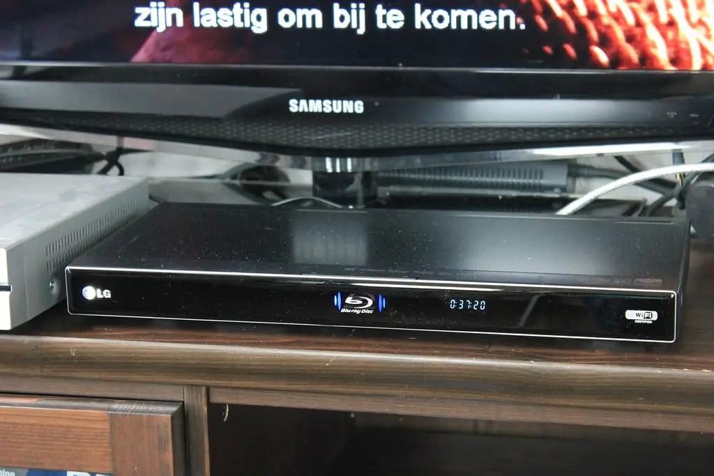Blu-ray player
