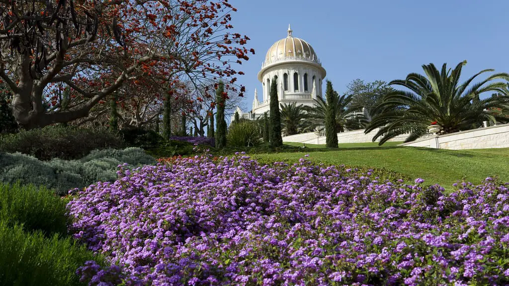 Bahá'í