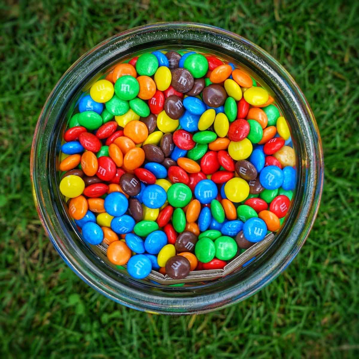 Cadbury Gems vs M&M: Difference and Comparison