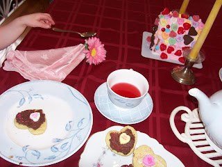 21 Fun Preschool Valentines Day Activities for Kids 18 100 7018
