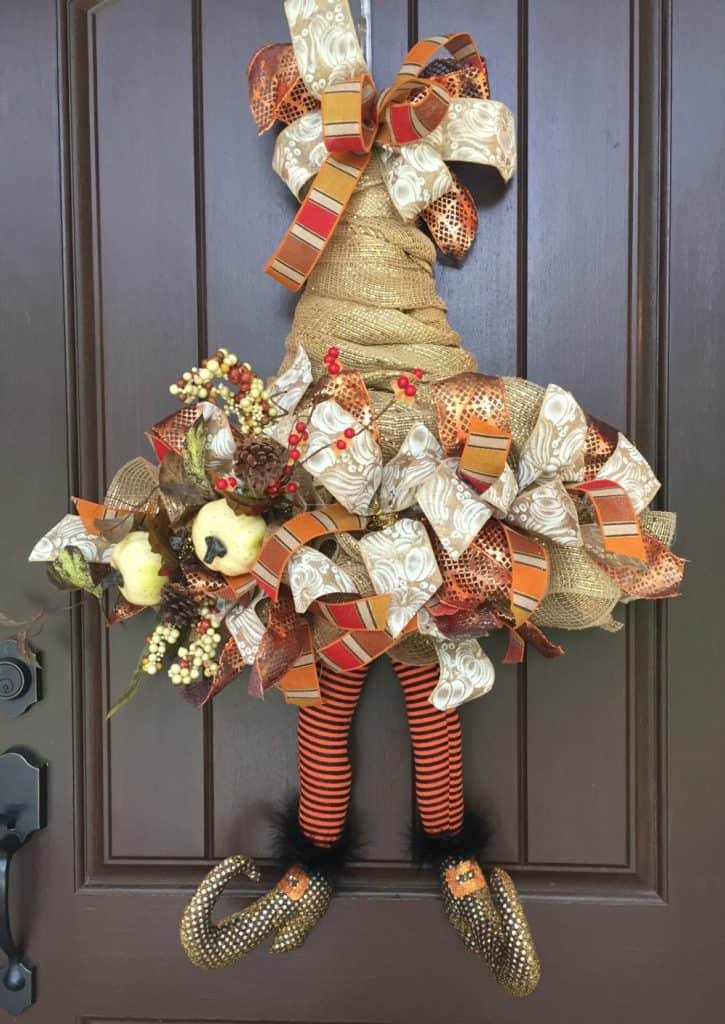 19 Best Fall Outdoor Decor 15 2017 witch hat