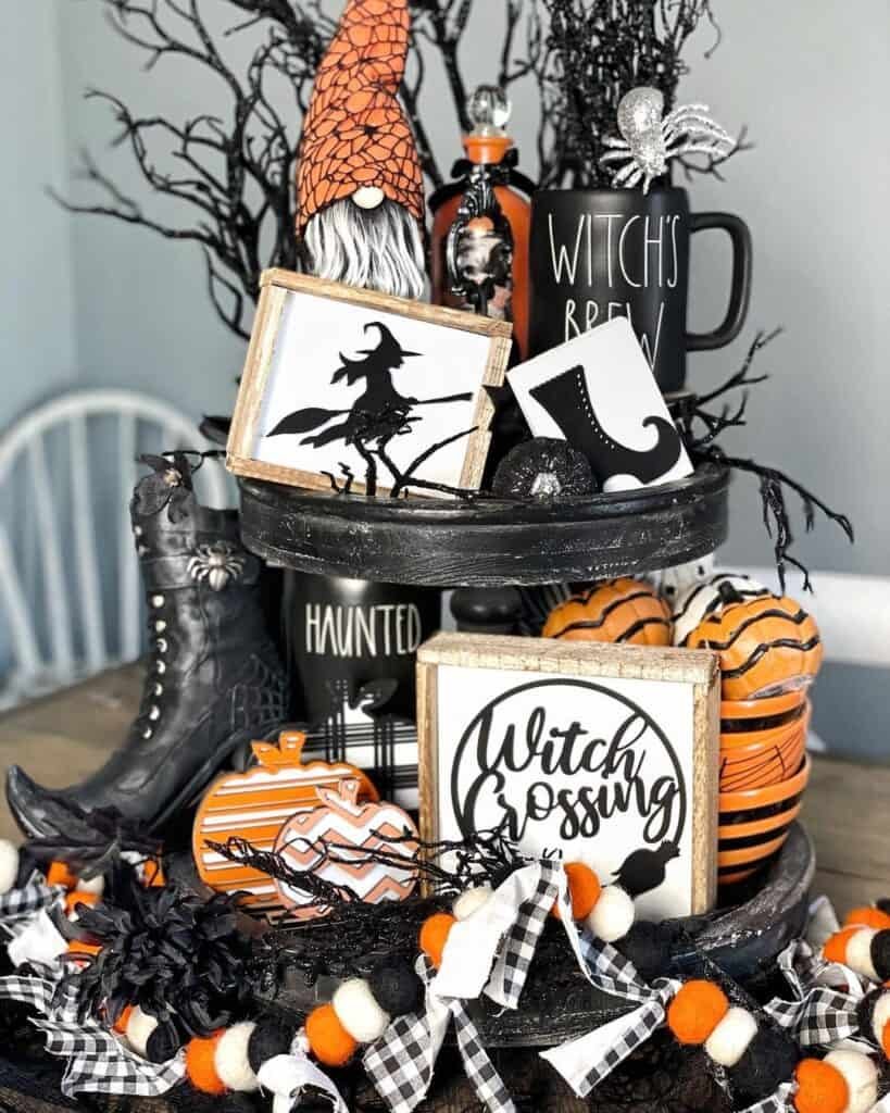 19 Best Halloween Tiered Tray Decor 6 230230720 2949119722021423 5384223630959443397 n