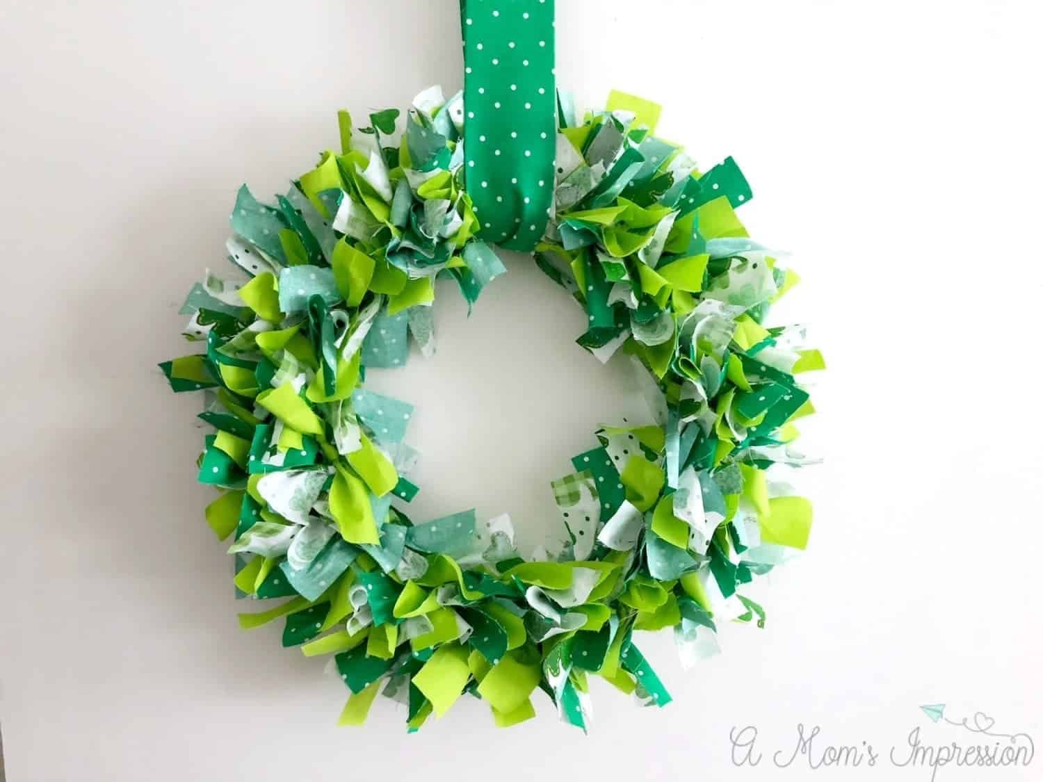 DIY Shamrock Wreath