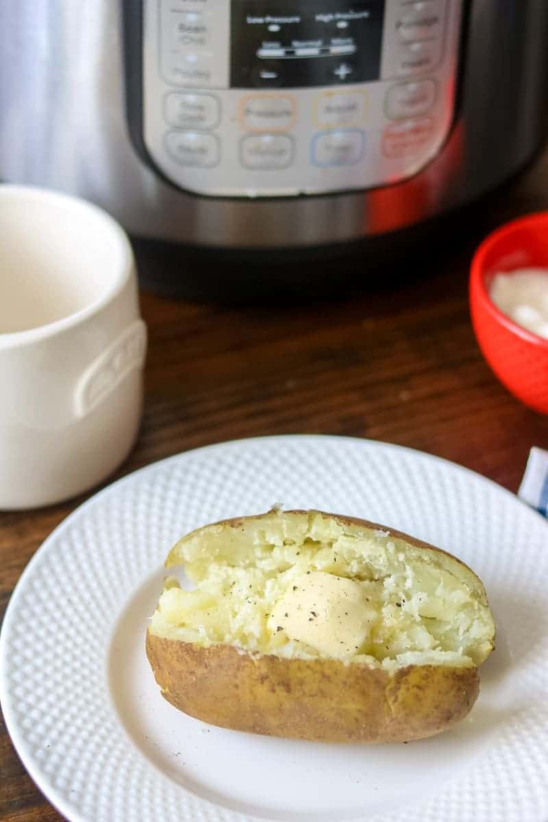 How to Make Baked Potatoes in Instant Pot