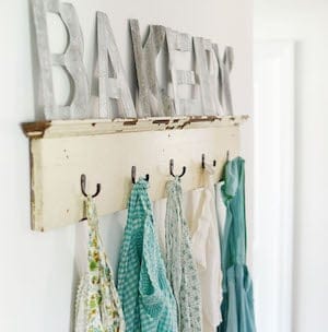 Apron Rack