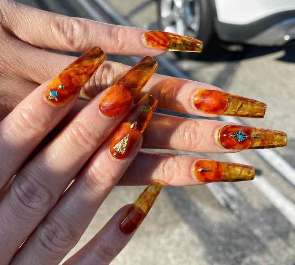 21 Cute Trendy Amber Nail Designs For A Stylish Look