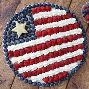 american flag fruit pizza