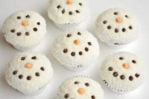 snowman cupcakes